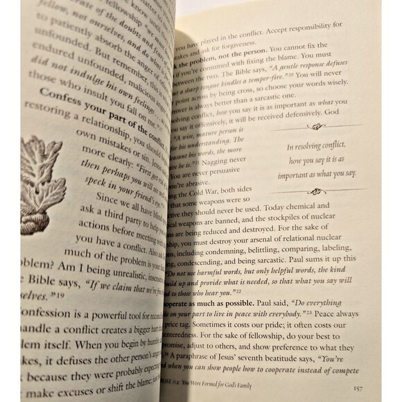 The Purpose Driven Life by Rick Warren a paperback book - Picture 8 of 10